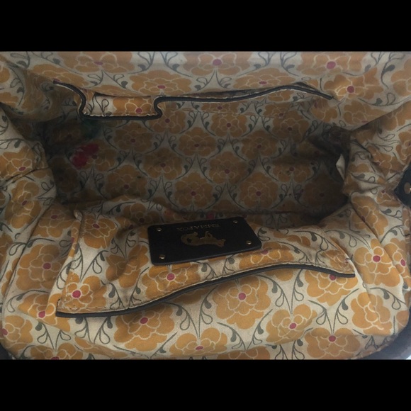 EMMA FOX faux brown leather purse. Three inside pockets. HOST PICK - Picture 9 of 11